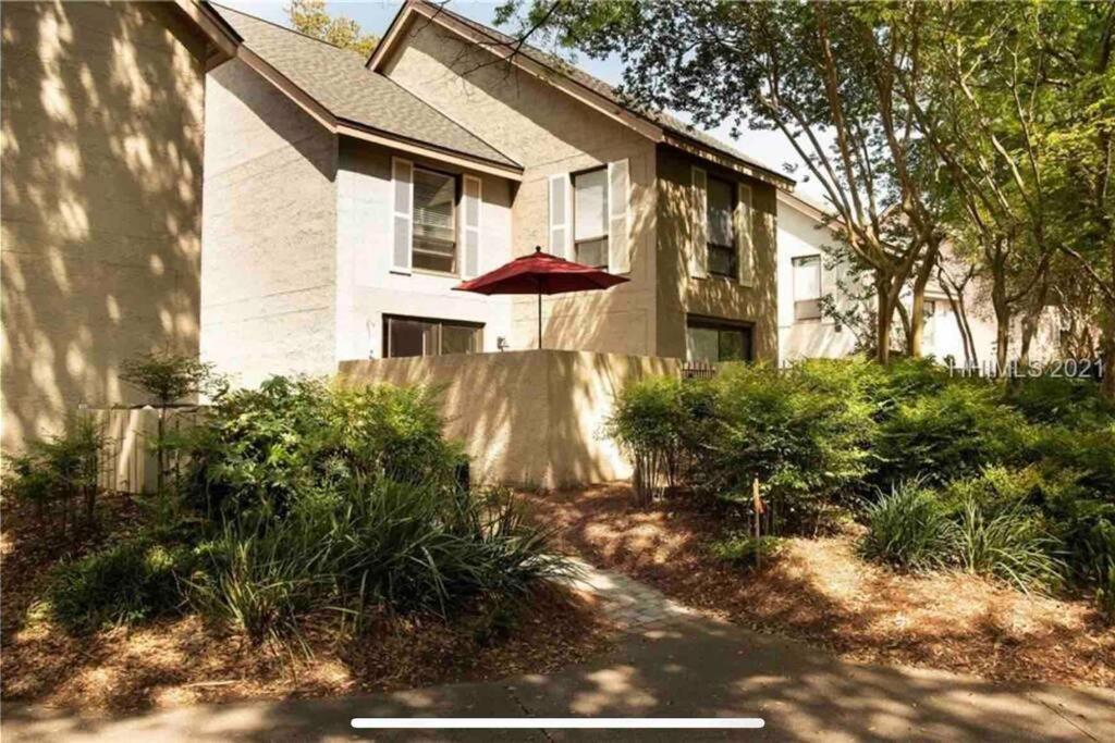 In The Heart Of Harbour Town 2Br 2Ba Pool Access Close To Beach Hilton Head Island Esterno foto